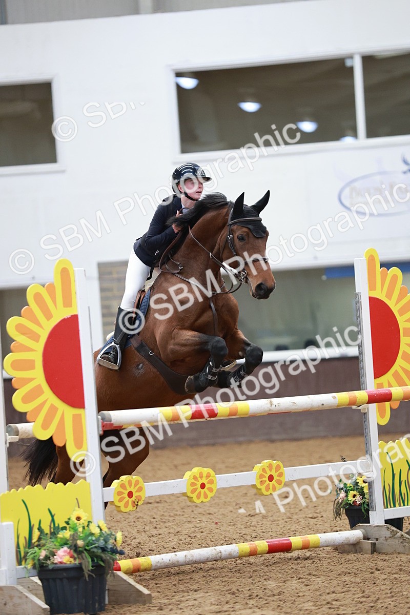 SBM_003986 - Class 11 - Senior Newcomers - 1.10m