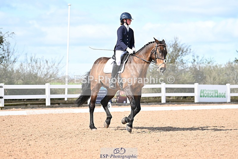 240324A-125129-02404 - Novice 28, 12.15 to 13.00