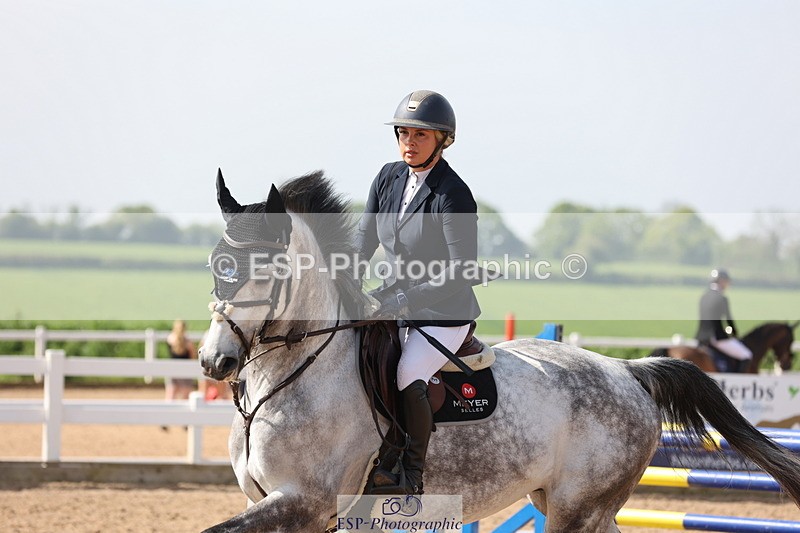 240510A-102303-05706 - Cls 14 Discovery and 1m Open