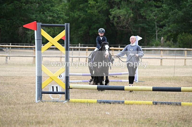 WJ6_9578 - Class 12 Minimus Jumping 45cm