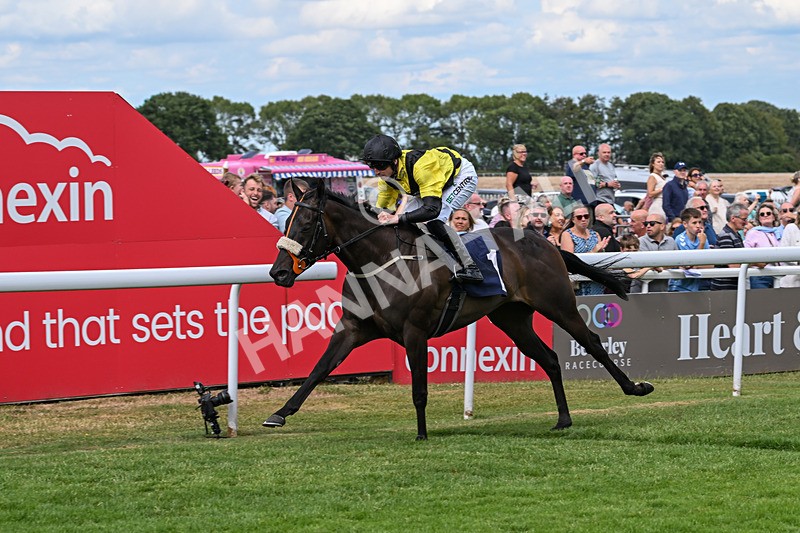 050725-Race 3-Lady Roxby-7958 - Race 3