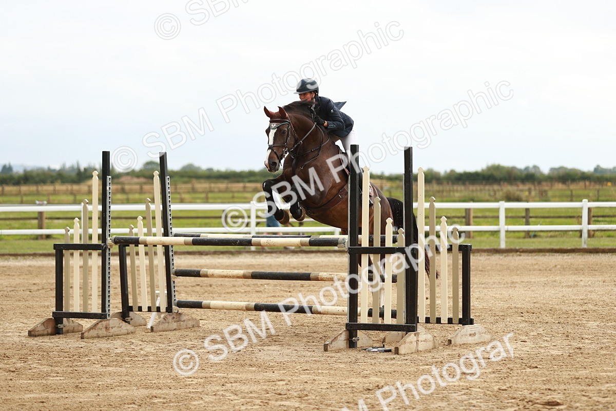 SBM_006628 - Class 5 - Senior Newcomers - 1.10m Open