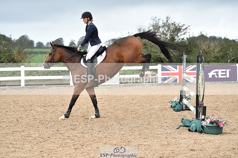 231013A-131916-01772 - Cls 3 1.05m Amateur Quali