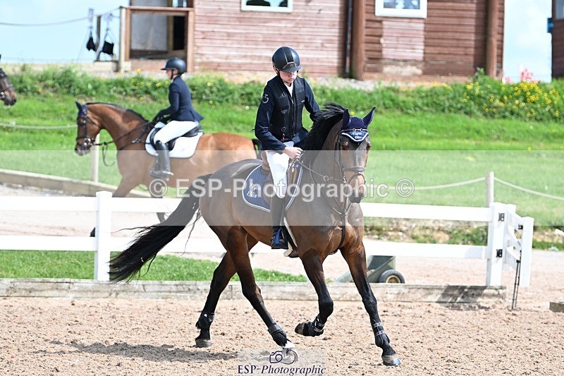 260507-135251-03710 - Cls 9 1.05m Amateur Qualifier