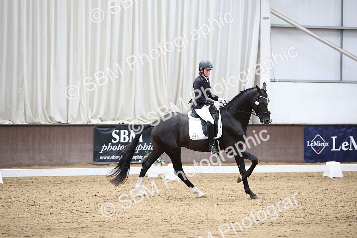 SBM_003515 - Class 5 - Novice 6 Gold - 13.05-14.00