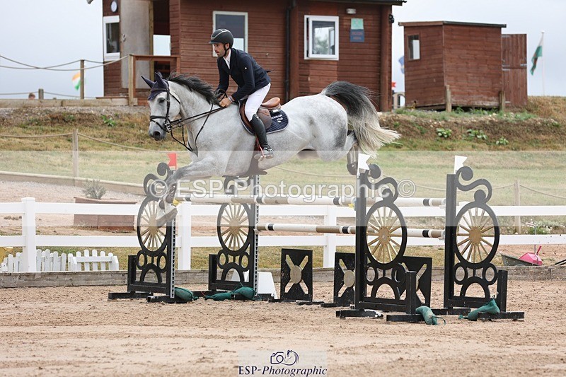 250717-133312-05421 - Cls 1, 3 Star Small Tour Start to Break