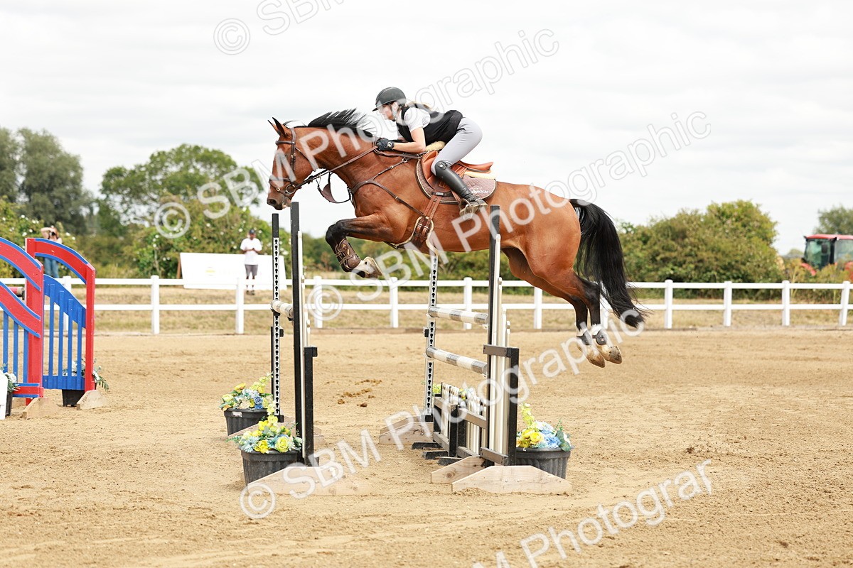 SBM_018863 - Class 21 - Senior Newcomers Championship 2d Rd