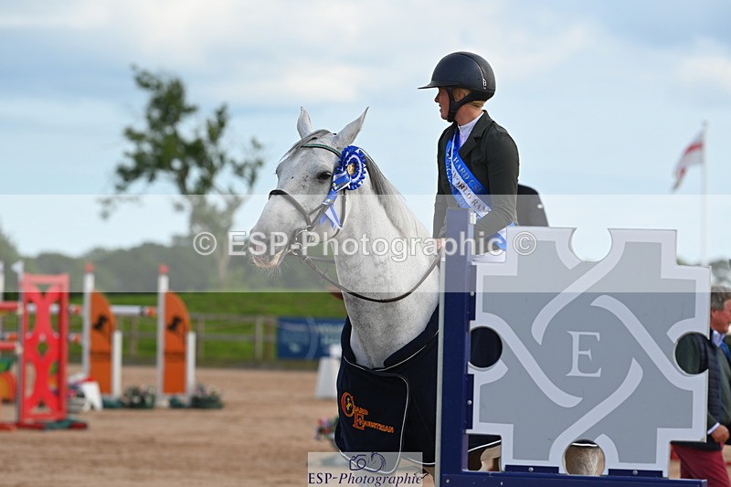 230721A-172424-08091 - Cls 10, 2 Star Big 1.45m Break to End