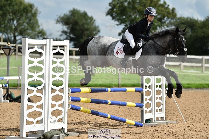 230902A-142234-01720 - Cls 3B Pony Medium 90cm