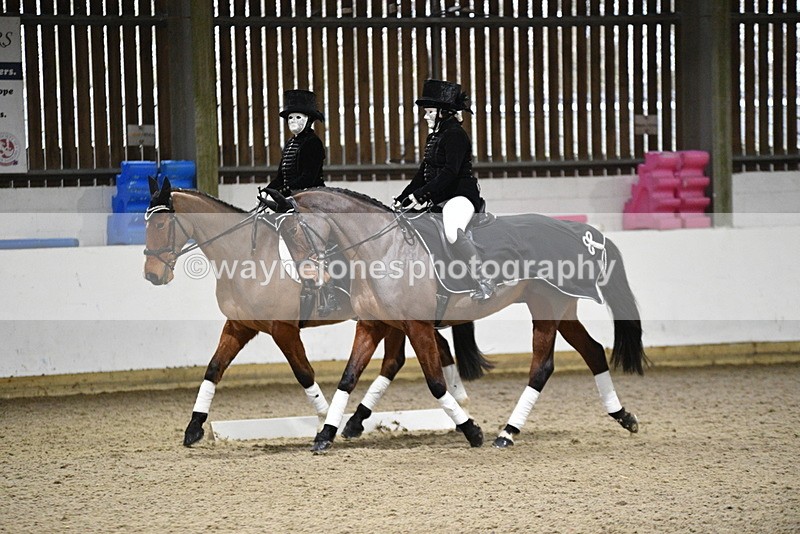 WJ5_9802 - Time 13:04 to 13:41 Fancy Dress DTM