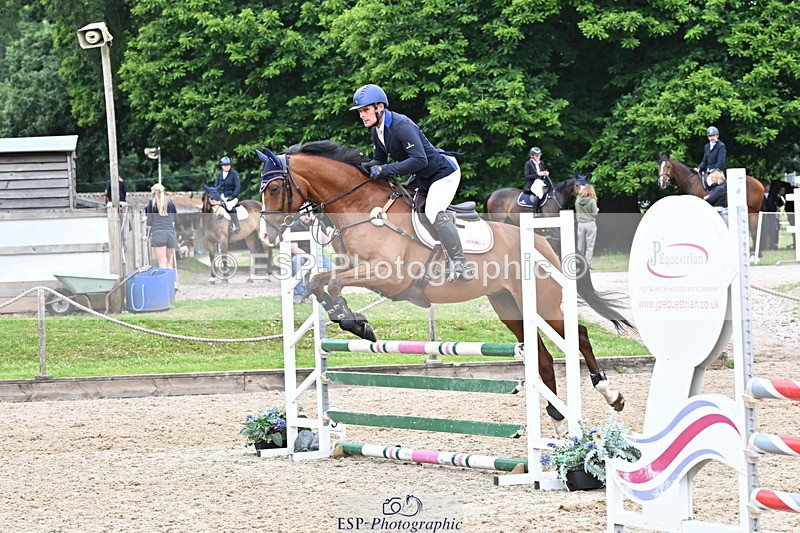 250613A-134623-01697 - Cls 12 95cm Amateur Quali