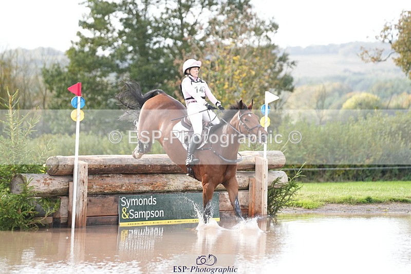 251024A-133022-11135 - B-149-Kate.Rowe