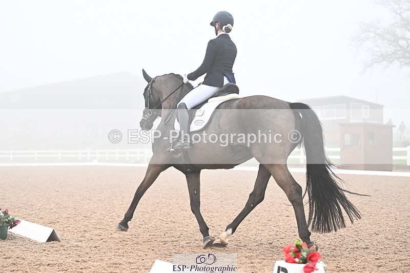 240217A-104300-01453 - 275-Lucy.Pye-La.Vida.loca