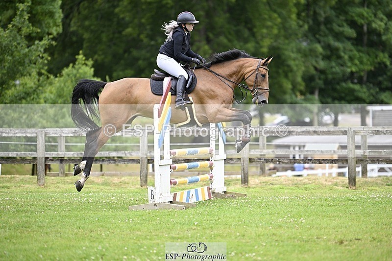 240705-095337-07511 - Cls 26 85cm Amateur Qualifier