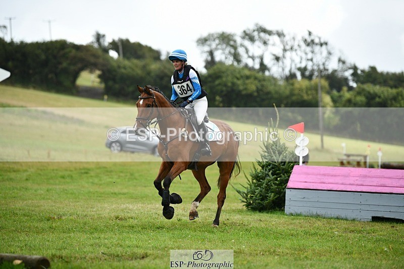 250831-110510-07078 - H-364-Ginny.Thomasen