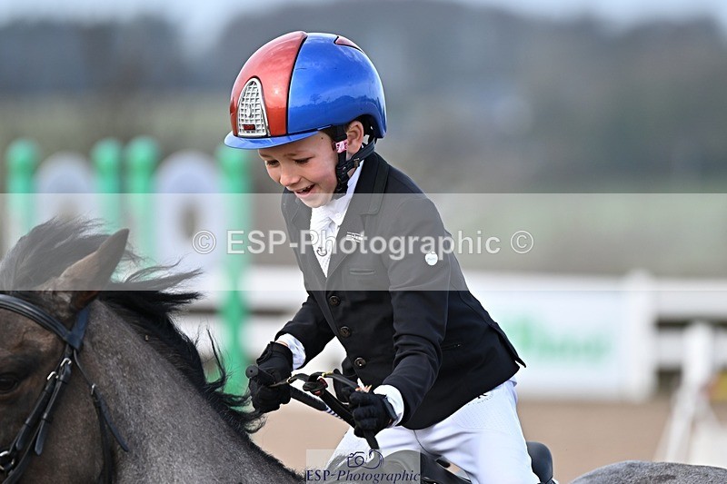 250308-095024-01017 - Cls 19-21 CR, Club and Schools 60cm