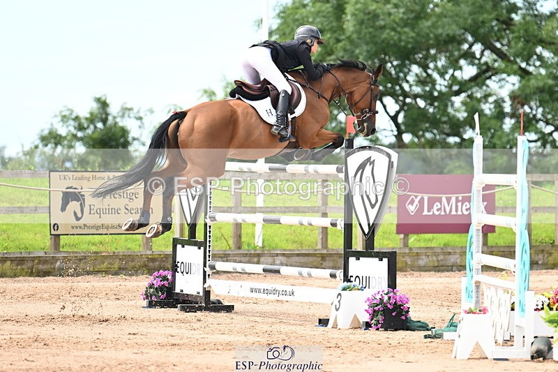 240721A-123241-17872 - Cls 8, 3 Star Big Tour LR 1.55m Grand Prix