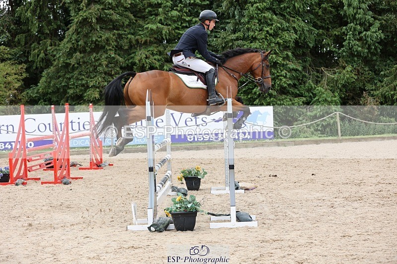 240711-124802-27312 - Cls 122 1.10m Amateur Quali