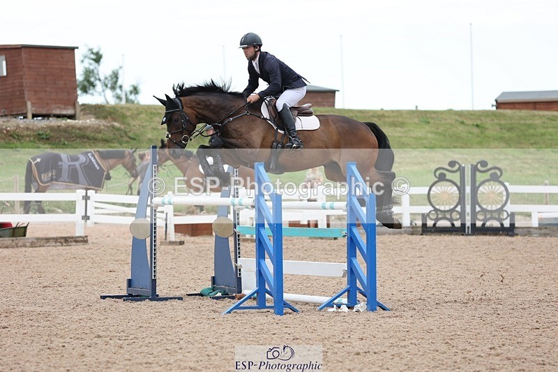 250625-160117-01599 - Cls 6 Foxhunter and 1.20m Open