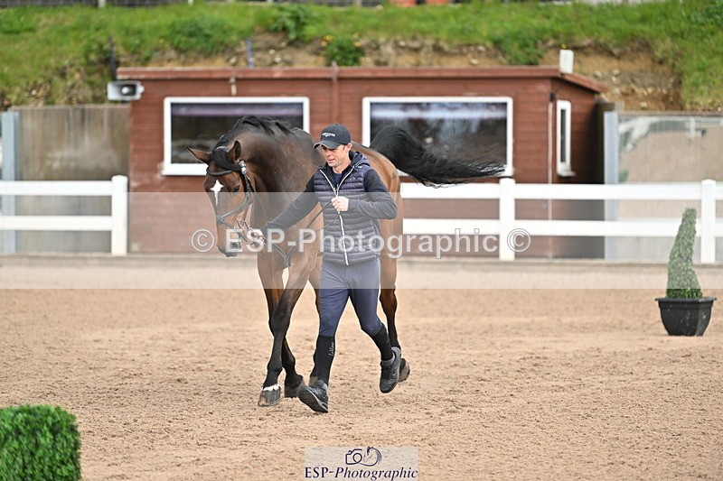 240417A-140129-00401 - 2pm to 3pm