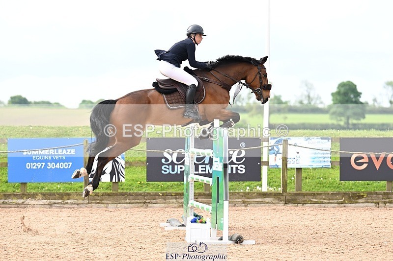 260507-095708-01352 - Cls 1 Snr Foxhunter