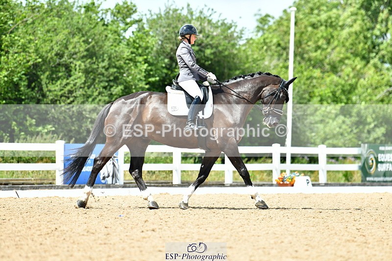 230702A-145023-10781 - Cls 32 Medium 73