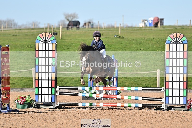 250401-172148-00375 - 70cm classes