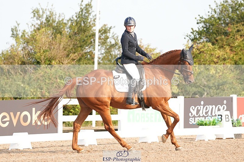 250817-083432-07276 - 142-Emma-Jane.BrownLord.in.Red