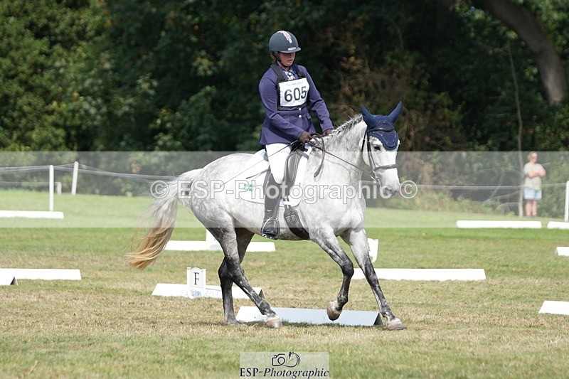 250823A-150631-32220 - PC70 Ride Off