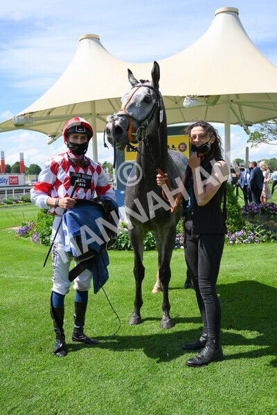 yr11062021r2-69 - Race 2 2.20pm Churchill Tyres Stakes