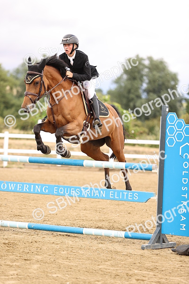 SBM_026867 - Class 13 - Senior Newcomers - 1.10m