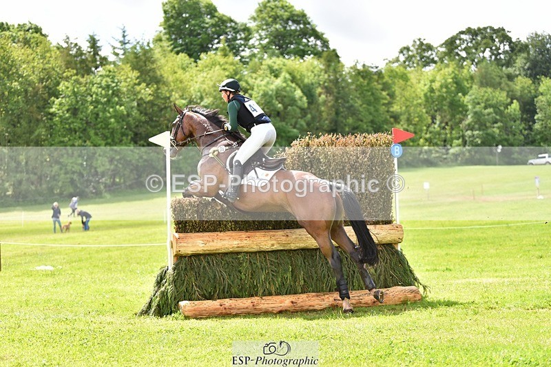 240526-113244-20955 - 412-WELLFIELDS_LINCOLN-Susie_Berry