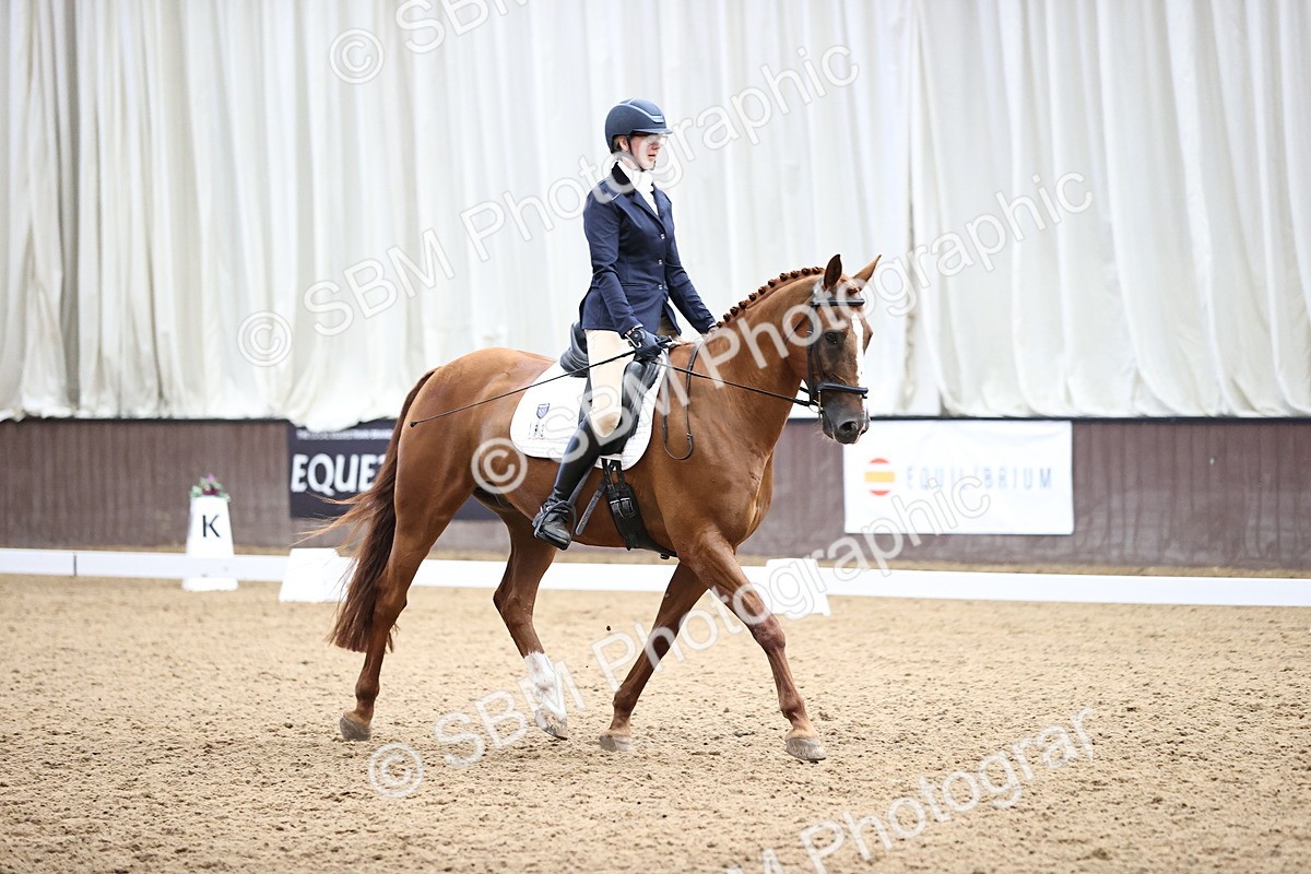 SBM_001957 - Novice 4 - 11.15-13.22