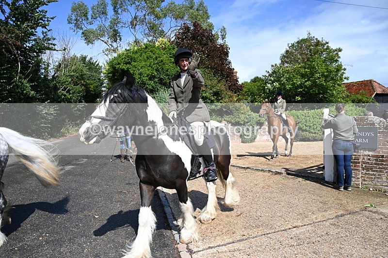 WJ7_7239 - Berks & Bucks at Blandy’s Farm 31-08-25