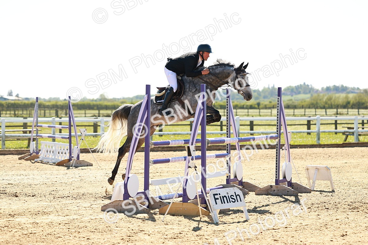 SBM_001841 - Class 5 - Senior Foxhunter - 1.20m