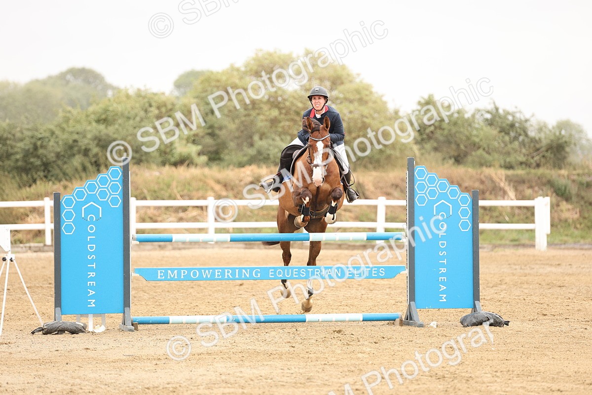 SBM_023950 - Class 6 - Senior Newcomers 1.10m