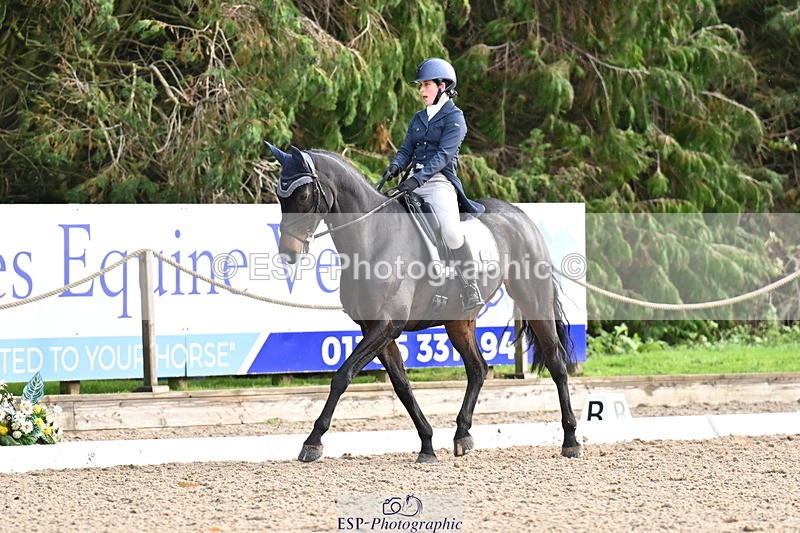 251023A-151328-05371 - C-254-Emily.Mainieri