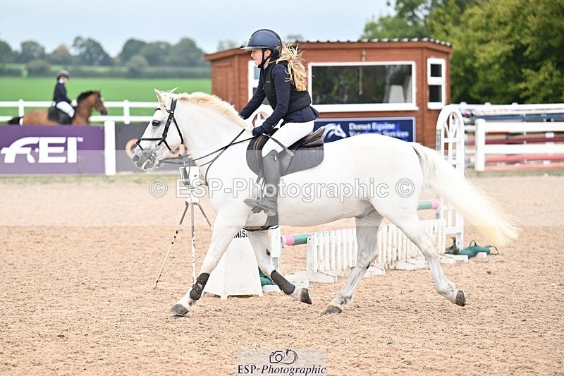 250920-105937-00331 - Cls 22+23 Club and Schools 70cm