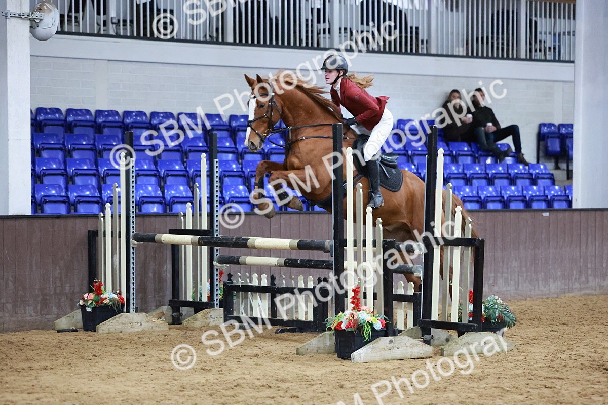 SBM_007504 - Class 24 - Nupafeed Supplements Senior Discovery/ 1m Open