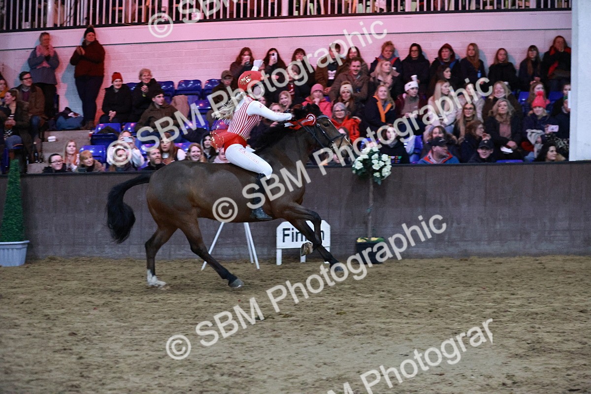 SBM_007886 - Bareback Presentations - 14-2-26