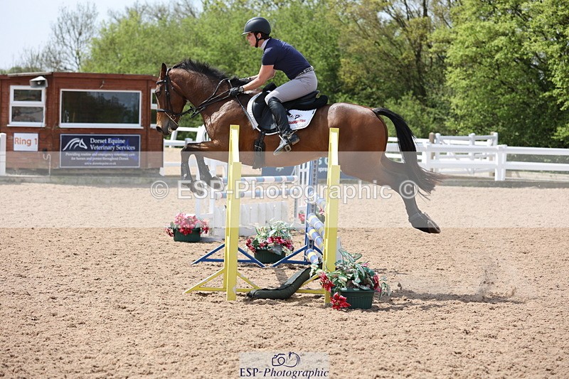 240510A-120032-06258 - Cls 15 85cm National Am Quali