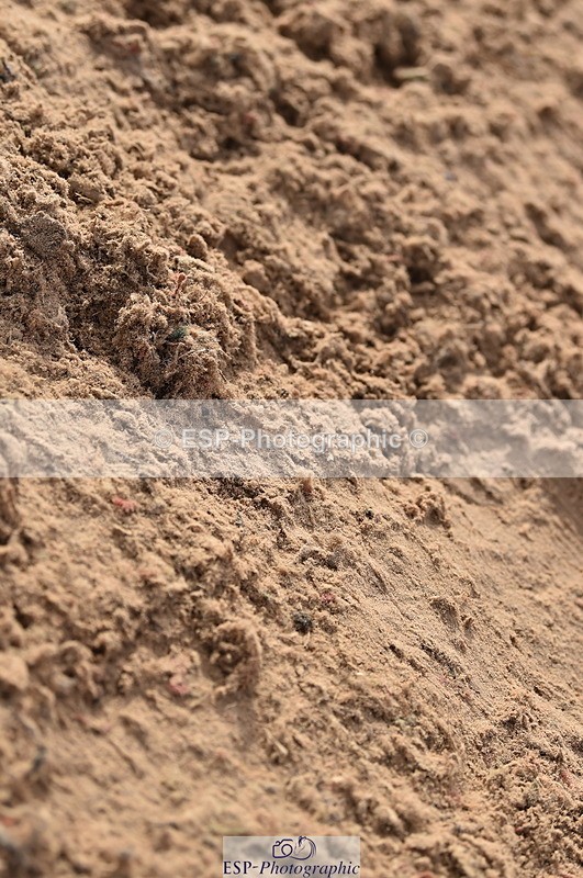 231015A-150520-08883 - Cls 26 1.05m Grand Prix