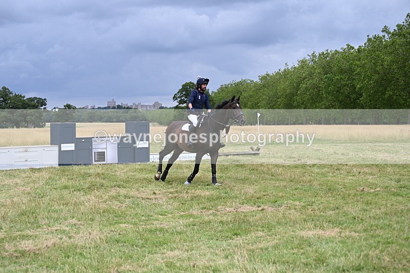 WJ6_2980 - Time at Jump 11:06 to 11:40