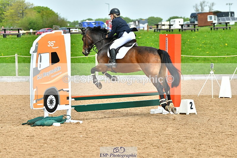 230513A-130004-00950 - Cls 34+35 Club 60cm