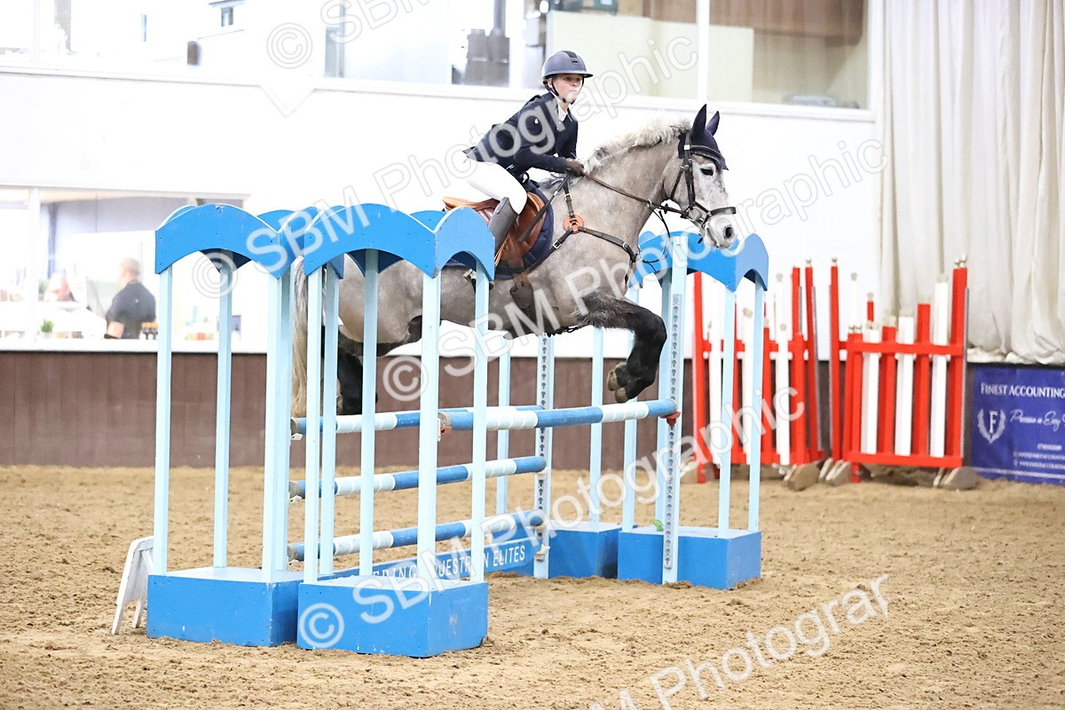 SBM_000842 - Class 4 - Blue Chip Pony Newcomers - 1.00m