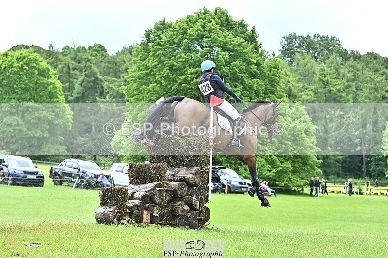 240526-114815-20710 - 428-COOLEY_SNAPCHAT-Selina_Milnes