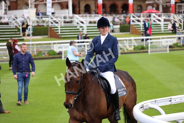 yr22052022r8e-125 - ROR - Parade Ring York