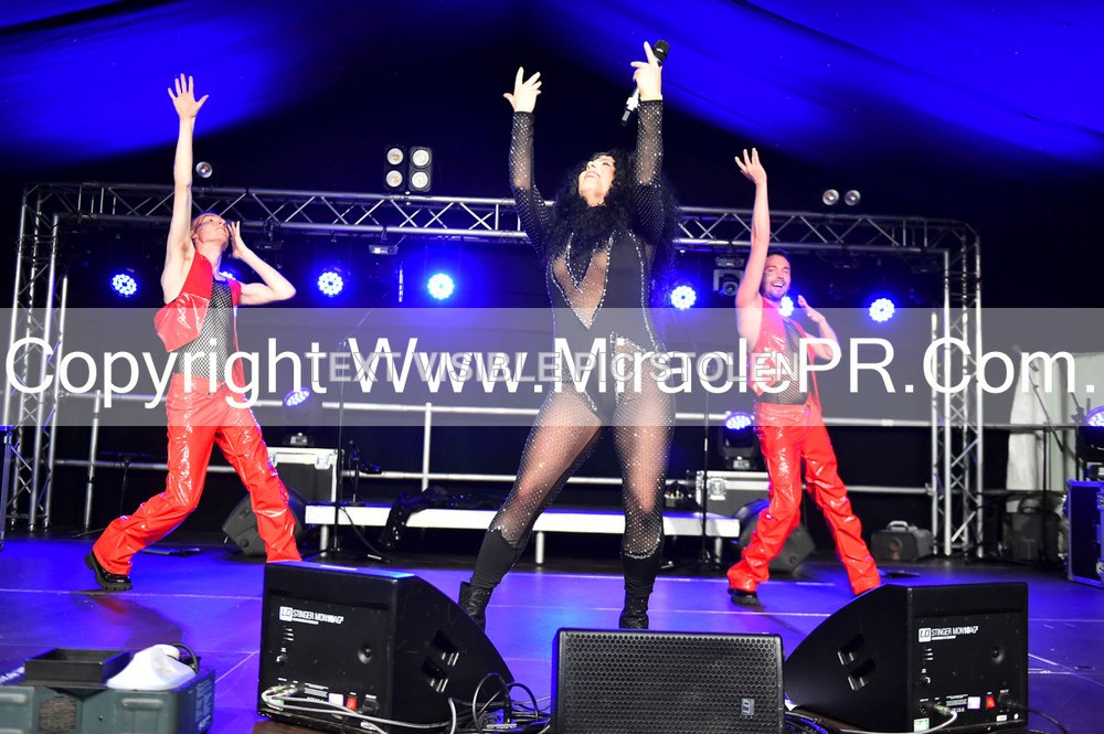 SH4_6596 - The Cher Experience