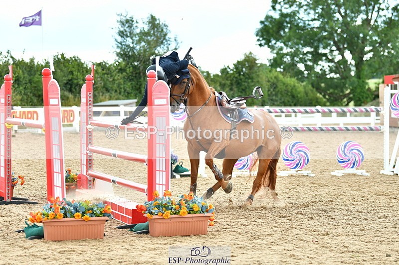 230721A-142631-06914 - Cls 22, 1 Star Gold 1.30m