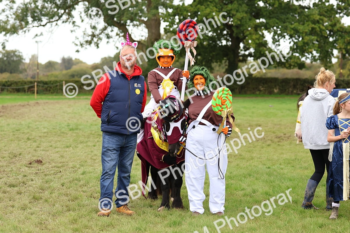 SBM_61709 - S37a - Fancy Dress Showing